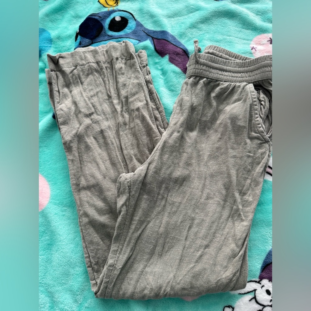 Girls Abercrombie and Fitch linen olive pants size 11/12